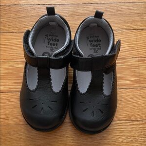 Stride Rite Black Dress Shoes for Kids